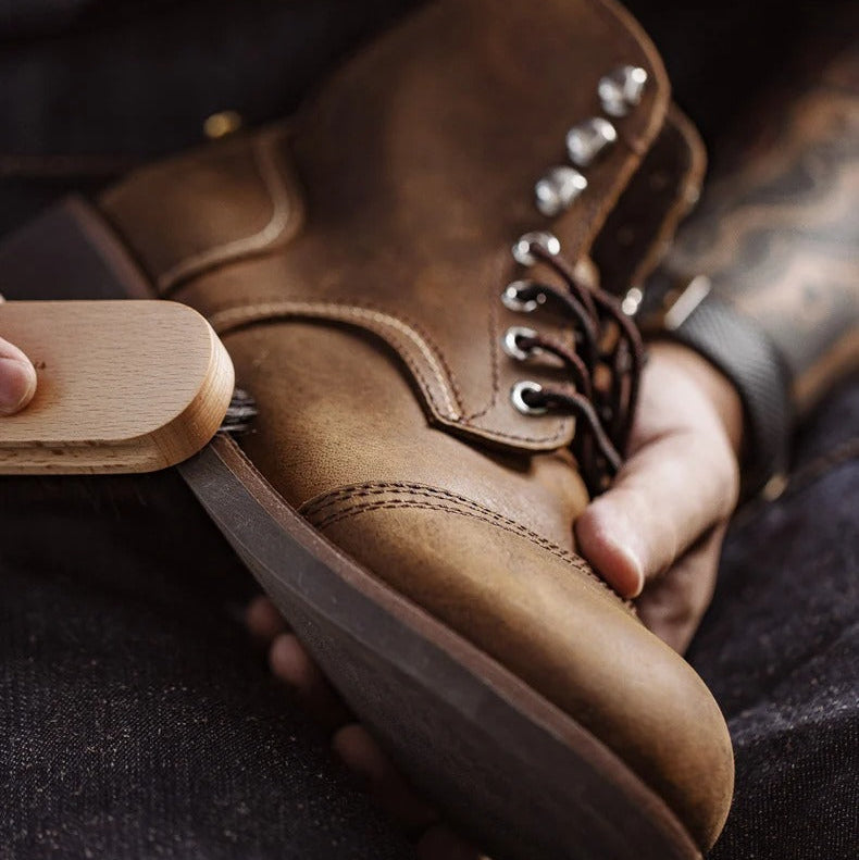 Hollis Boots