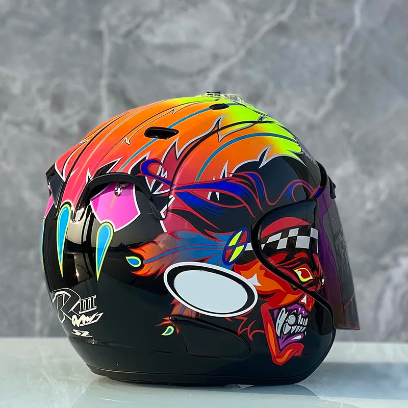 Kyro Helmet
