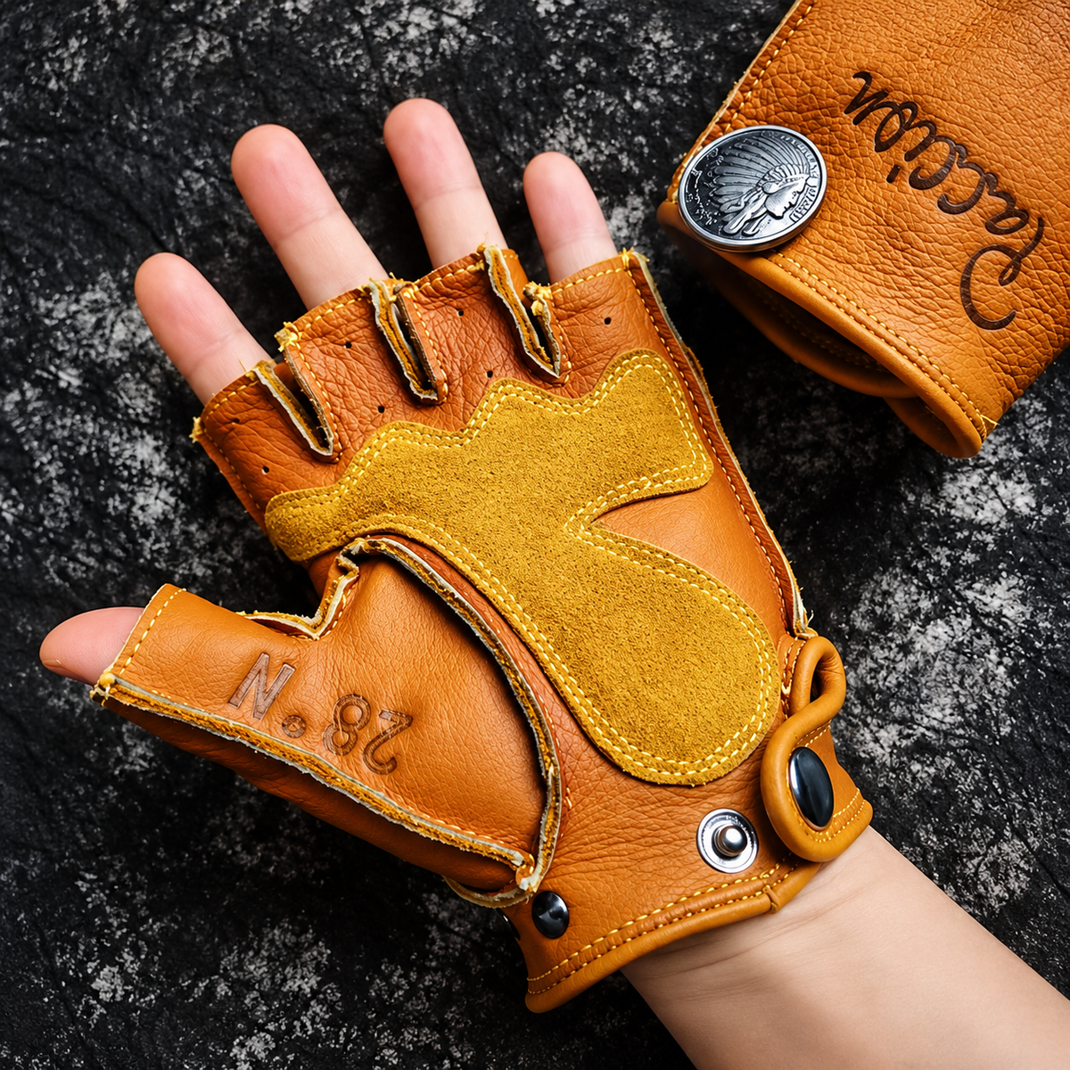 Daniel Gloves