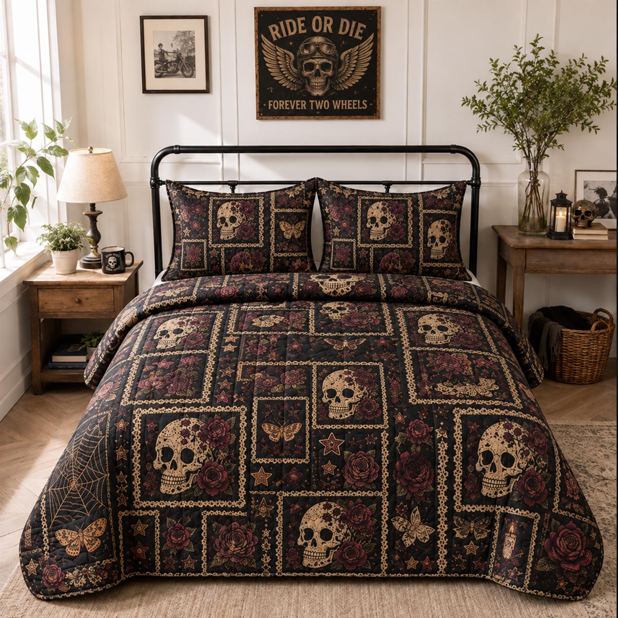 Skull & Roses Quilted Bedding Set TT07