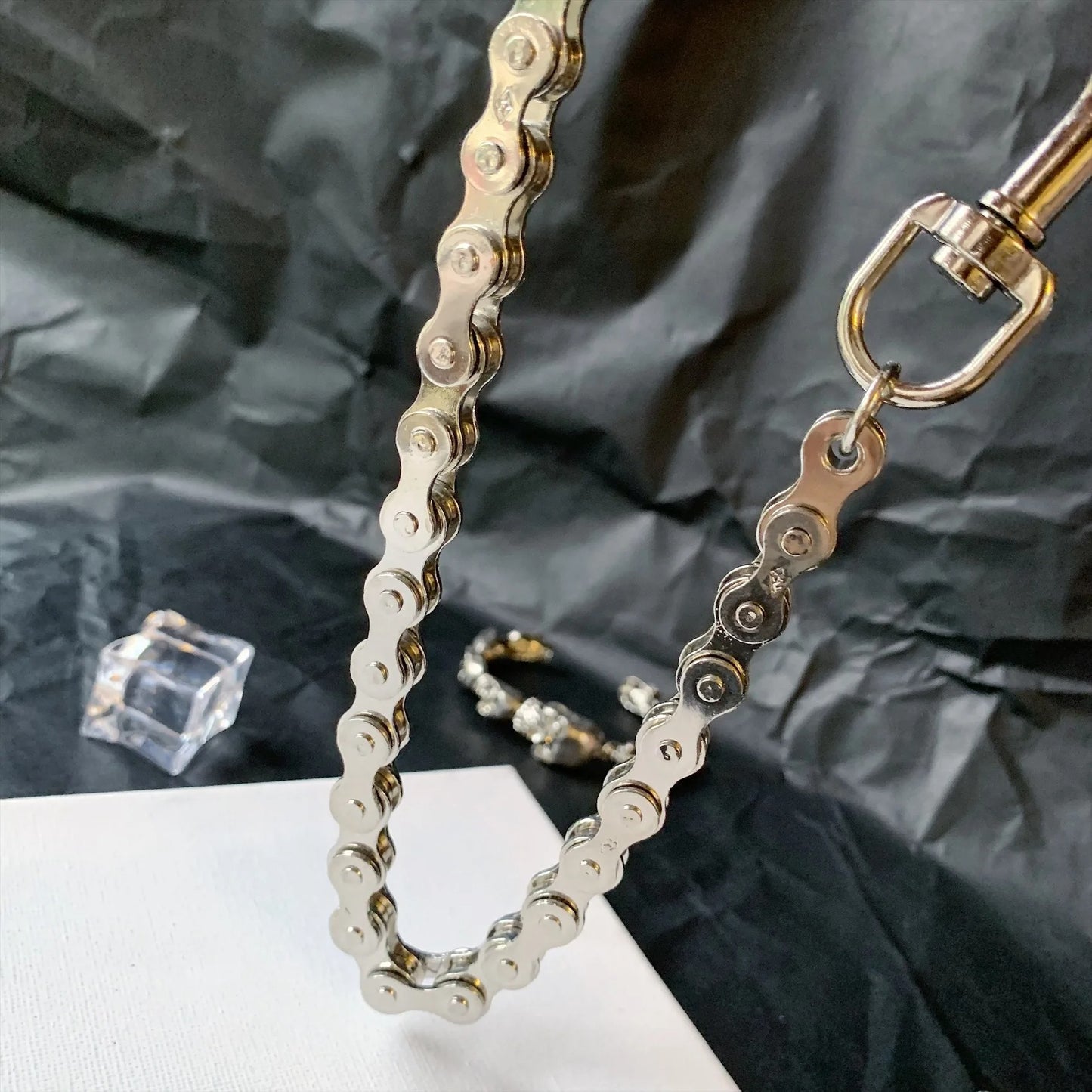 Diesel Chain