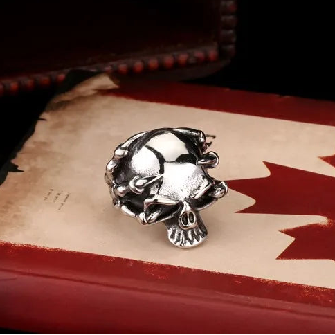 Yorick Ring