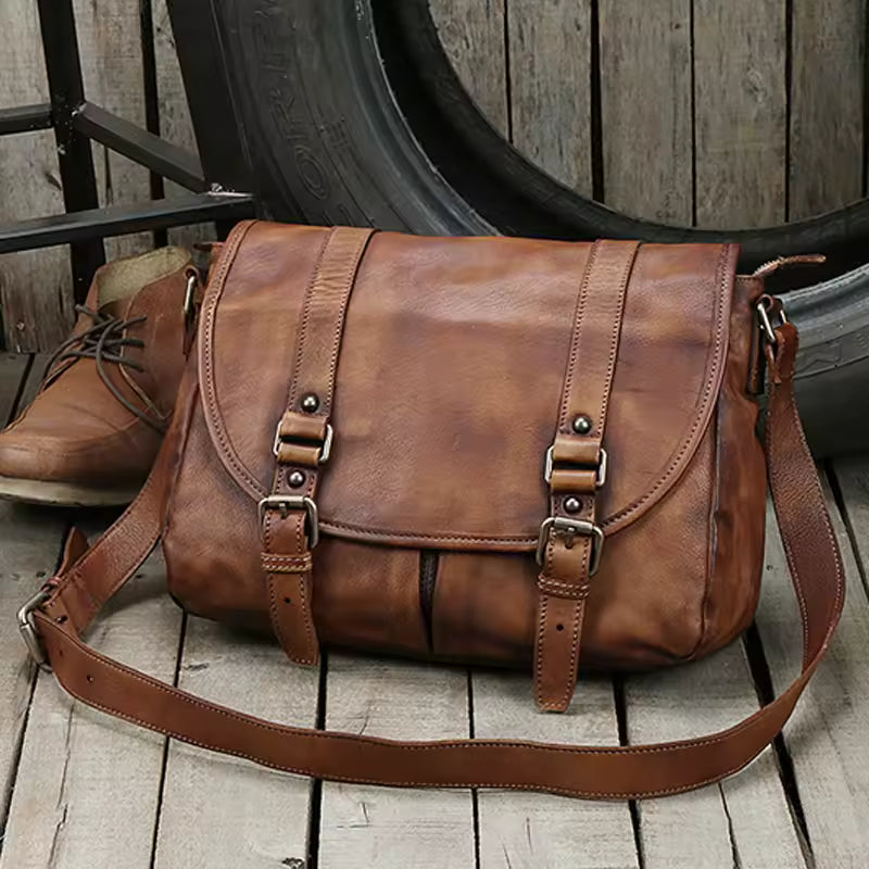Elias Shoulder Bag