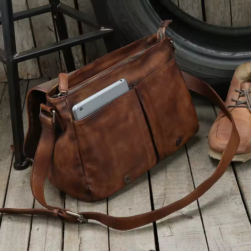 Elias Shoulder Bag