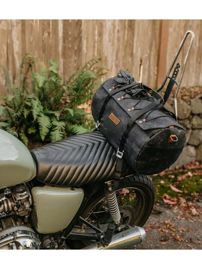 Cruz Tail Bag
