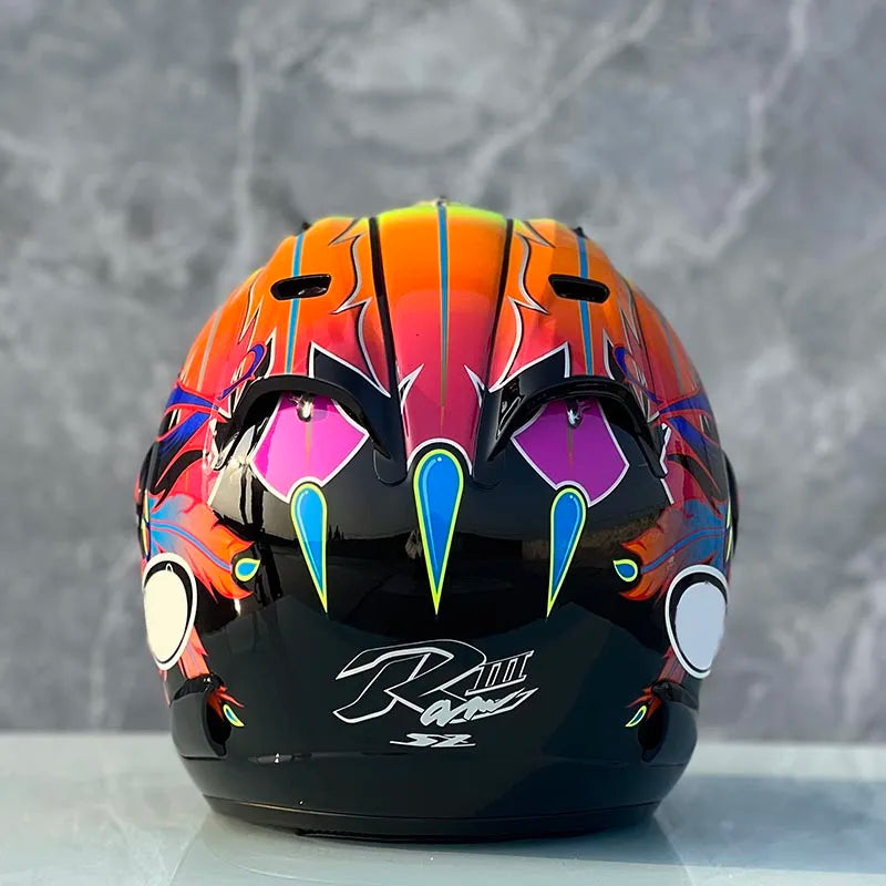 Kyro Helmet