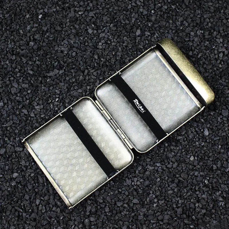 Retro Metal Cigarette Case Box