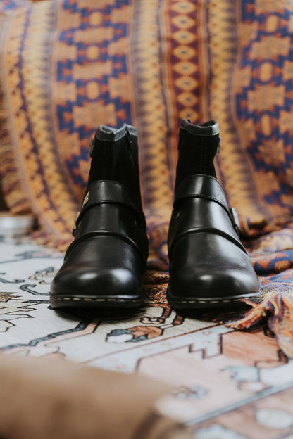 Thorne Boots
