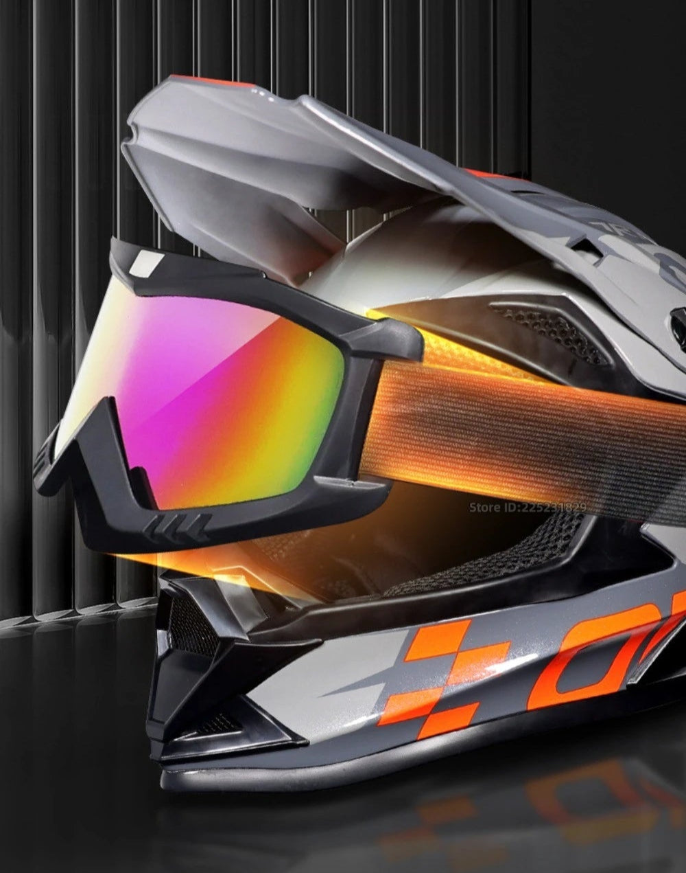 Vektor Helmet