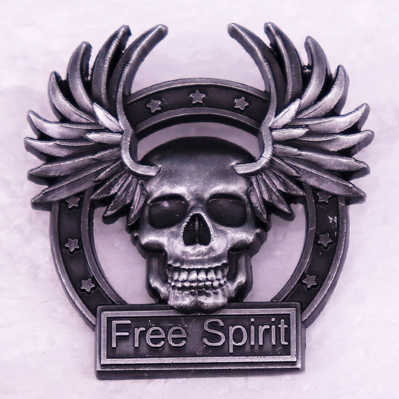 Free Spirit Skull Wings Pin