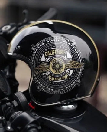 Mateo Helmet