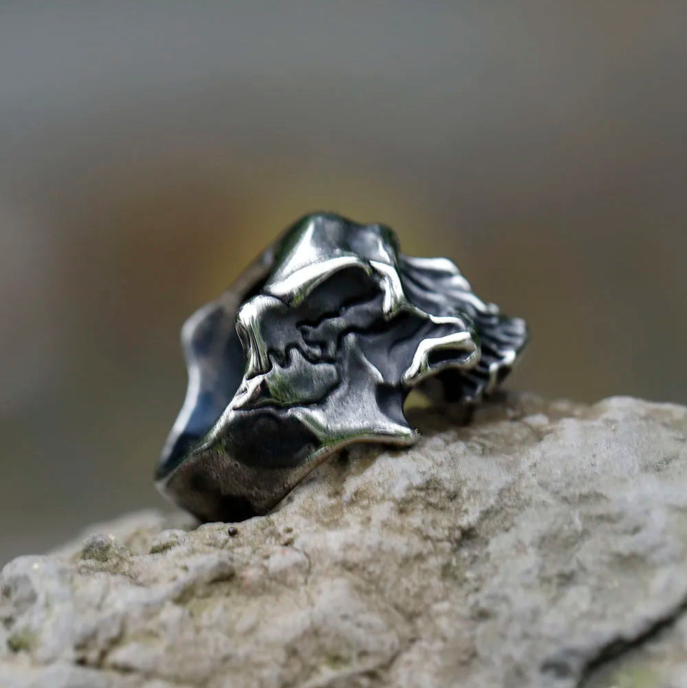Skorn Ring